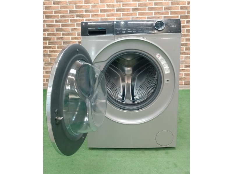 Стирально-сушильная машина Haier HWD80-BP14979S