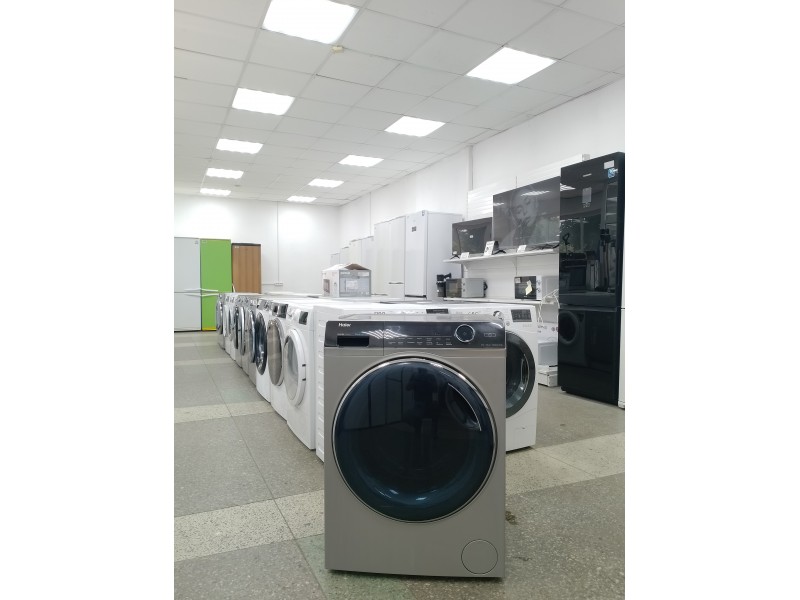 Стирально-сушильная машина Haier HWD80-BP14979S