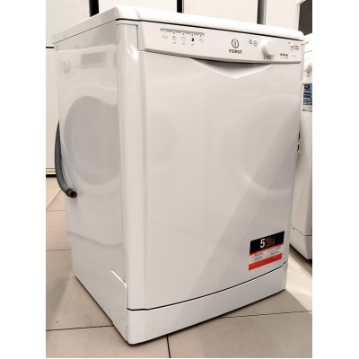 Indesit DFG 15B10